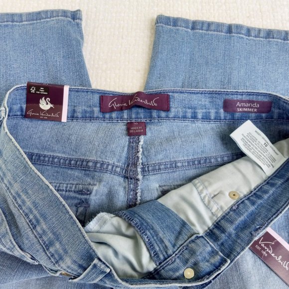 Gloria Vanderbilt Jean Shorts - Picture 6 of 6